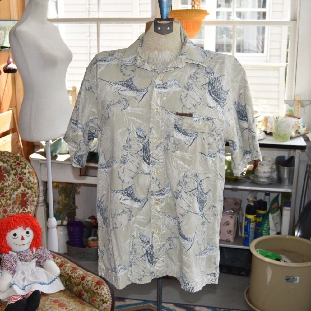 Clearwater Outfitters Fishing Shirt Mens L Sailfish Marlin Tropical